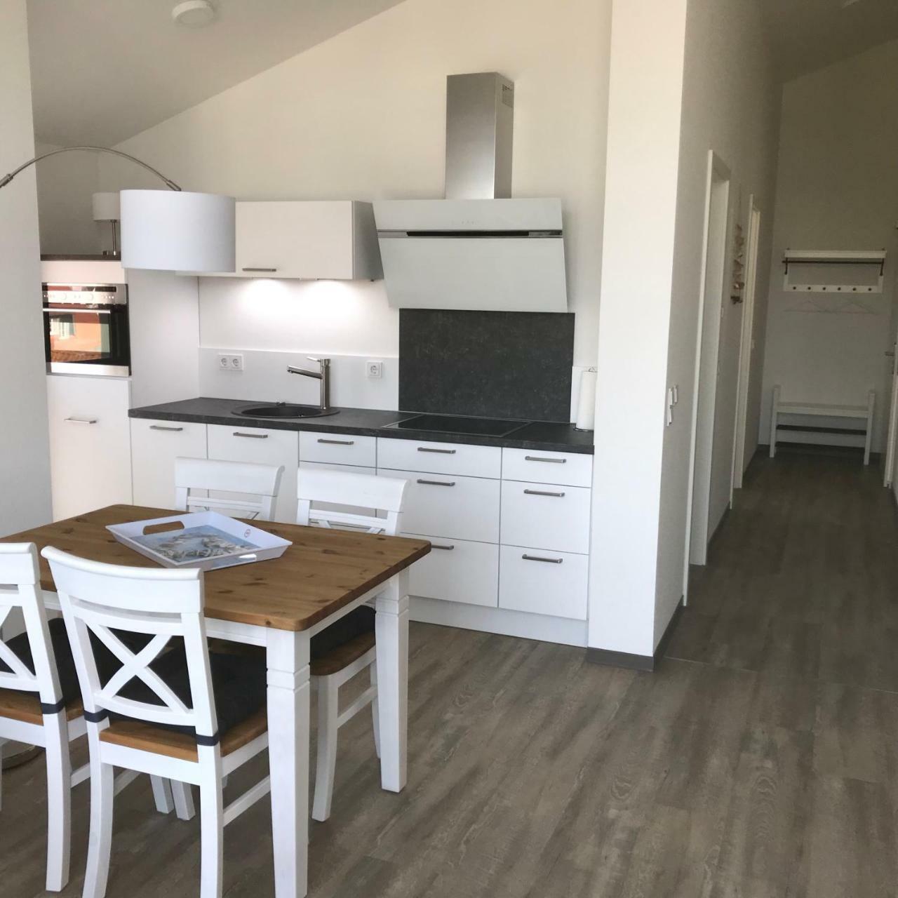 Ferienwohnung Oberdeck 2.06 Glowe Bagian luar foto